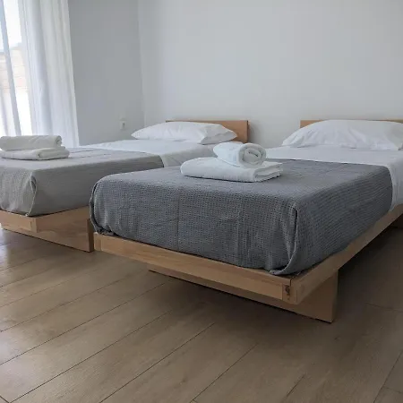 2br Next To Lagoon Lägenhet